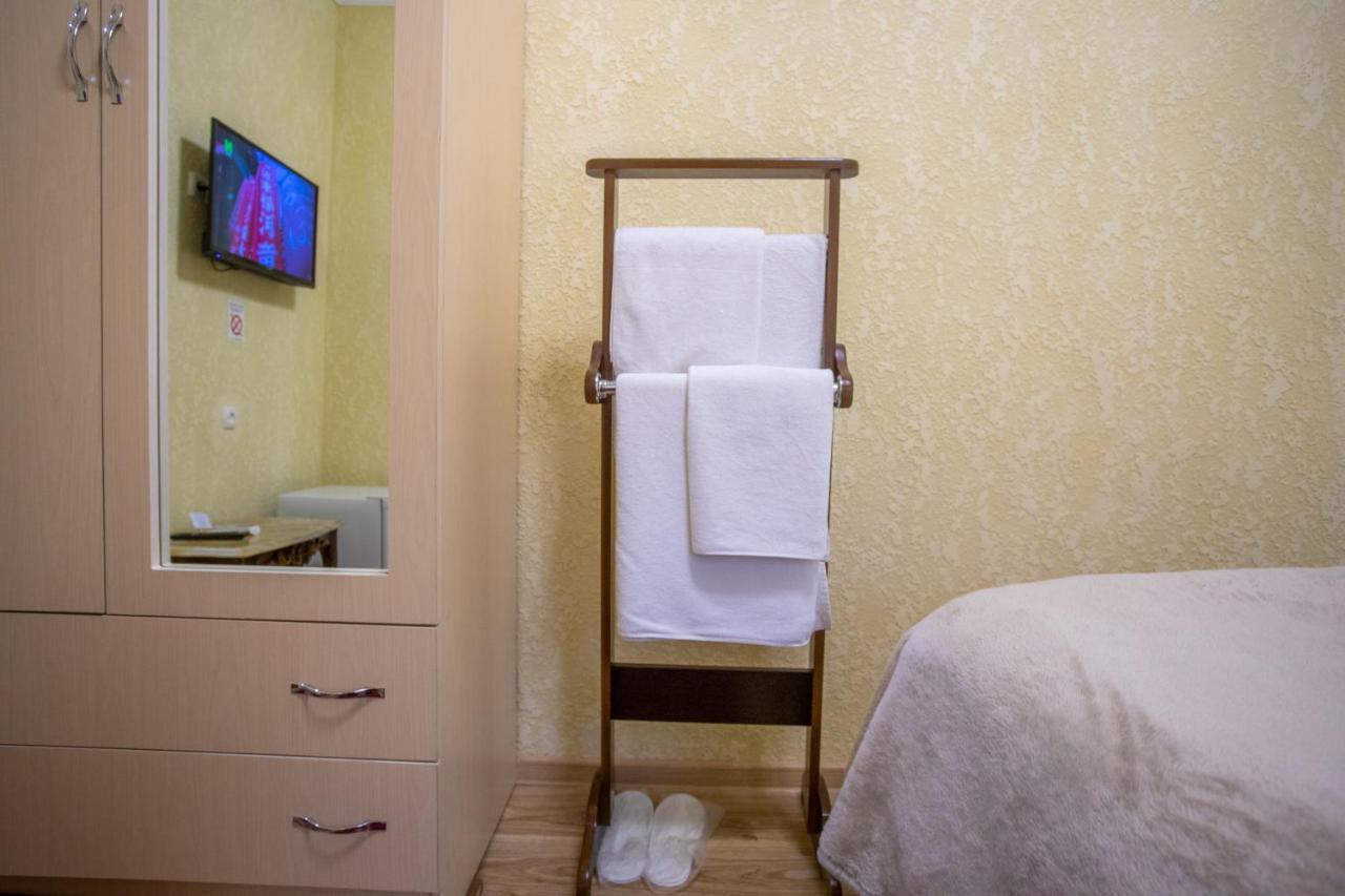Hotel Vladi Кутаиси Екстериор снимка