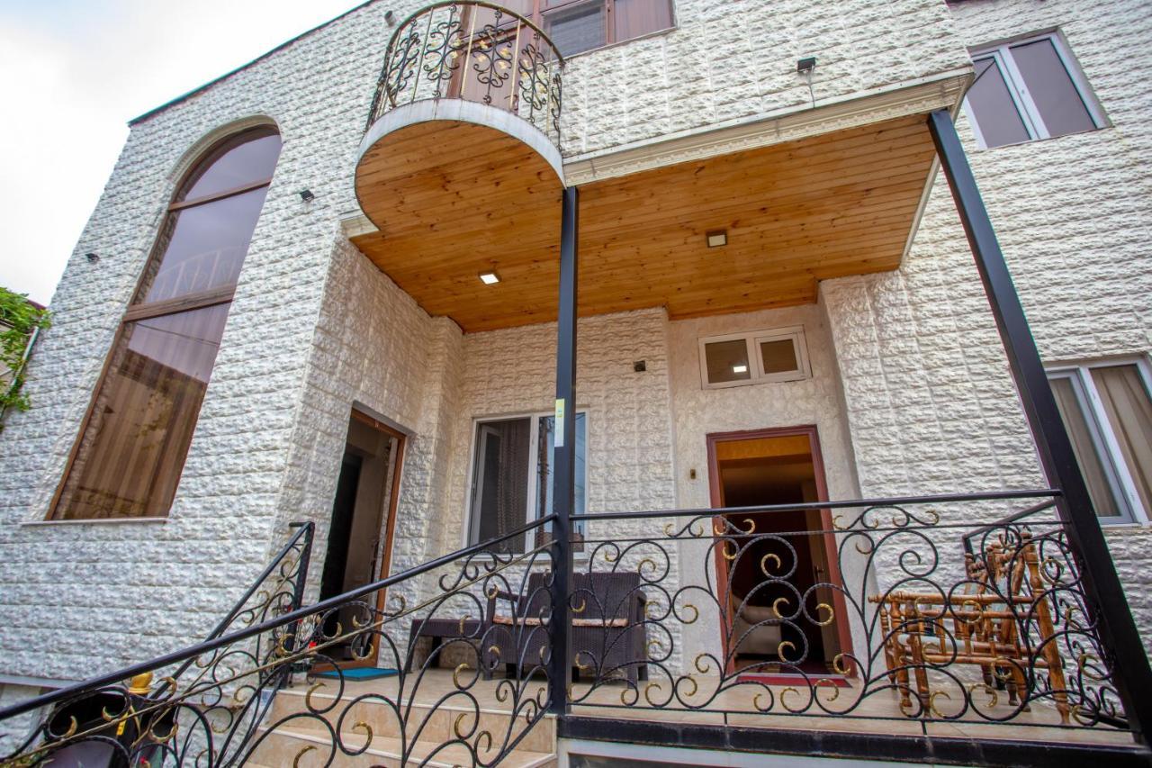 Hotel Vladi Кутаиси Екстериор снимка